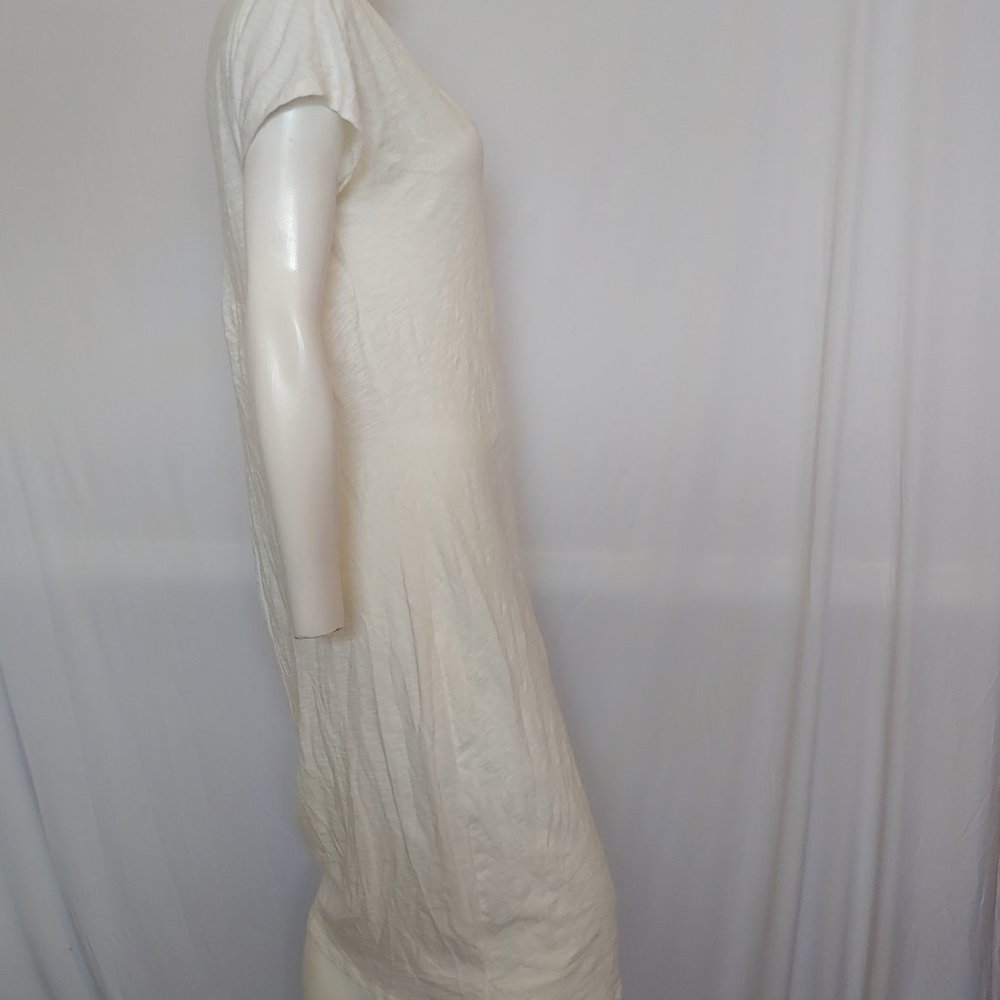 Yellow brand t-shirt dress with slit and tie for beach and tropical wear - Picture 3 of 9